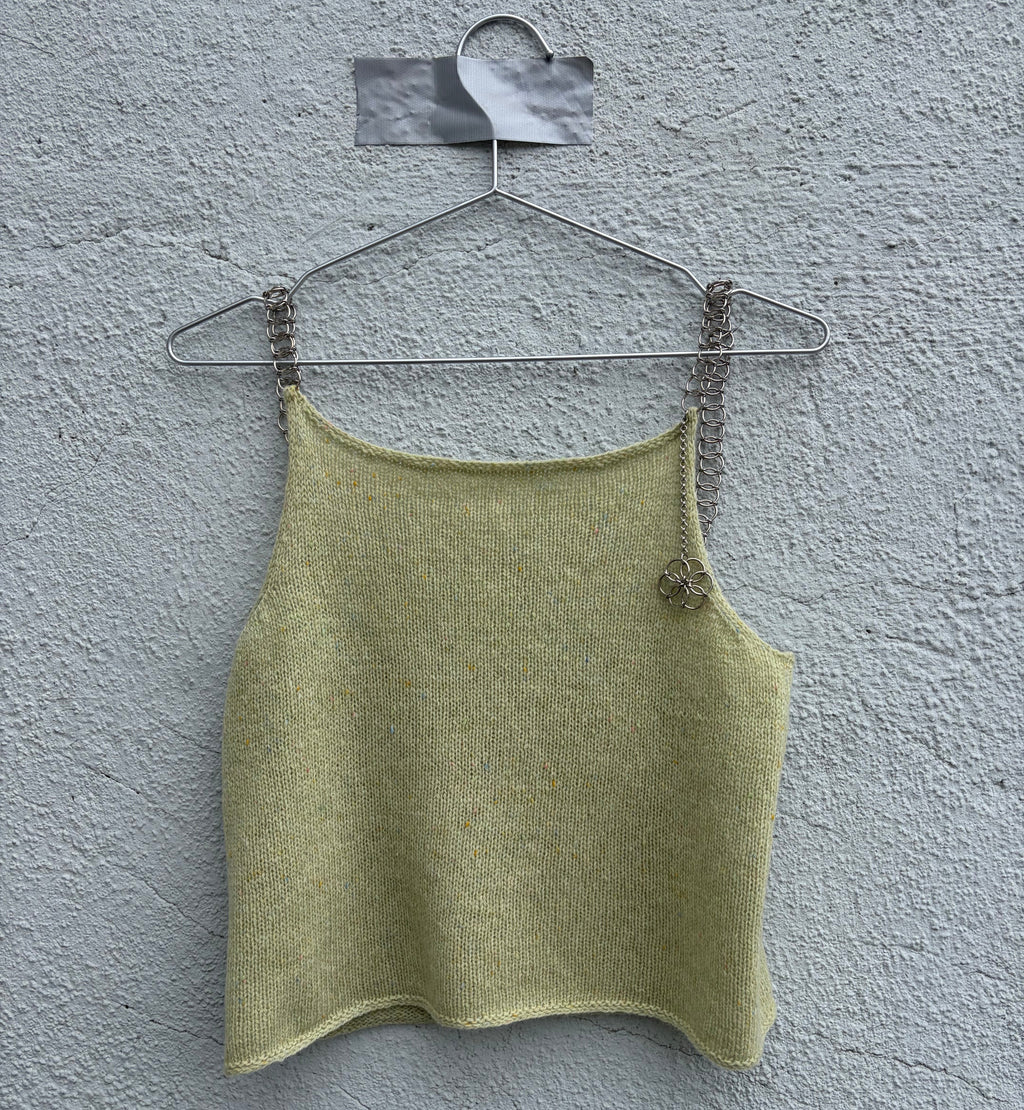 Low back in color mint